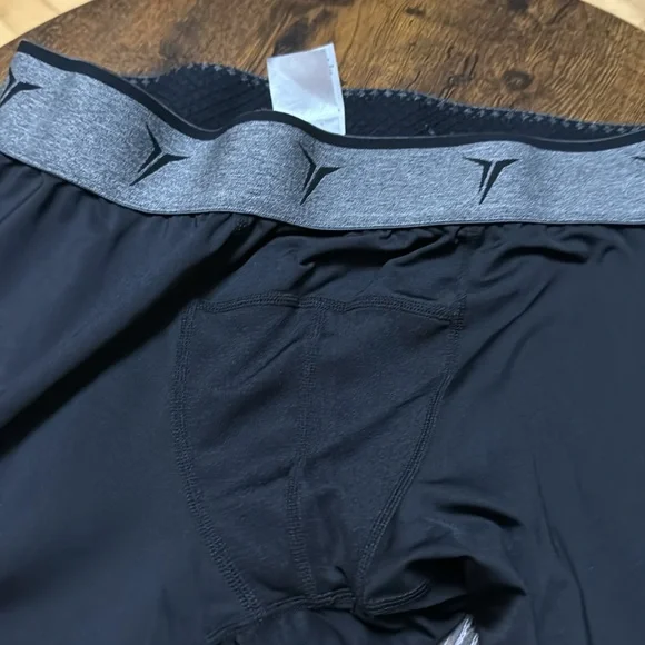 Compression pants - short - Picture 2 of 3